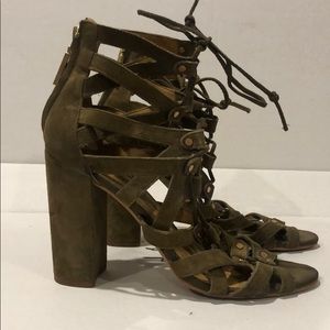 Dolce Vita Tie Booties